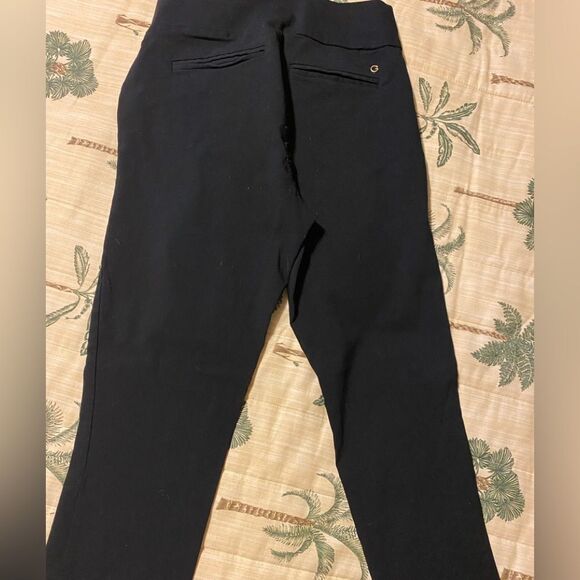 Legging like pants by Guess in size small - Picture 2 of 3